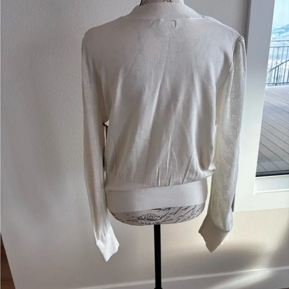 NWT Ryegrass Cream Colored Sweater Womens Size L (Size 12-14) - Picture 4 of 8